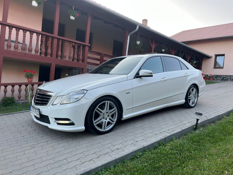 Mercedes-Benz E-Class W212 4Matic