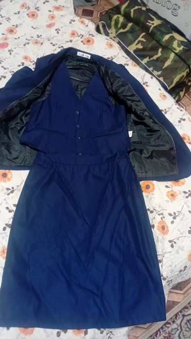 Одежда  продам 5 тыщ за каждое