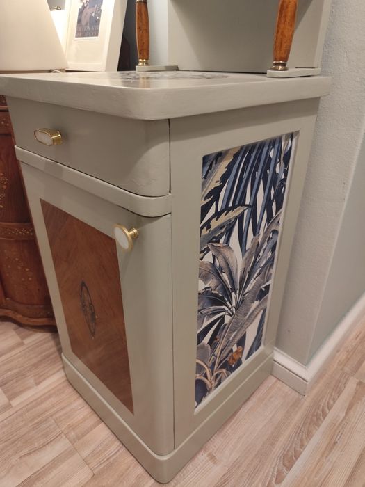 Comoda veche vintage