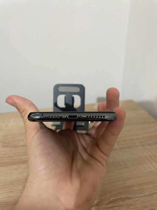 iPhone XS Max Space Grey | Arată NOU 10/10 | Ecran & Carcasă Noi