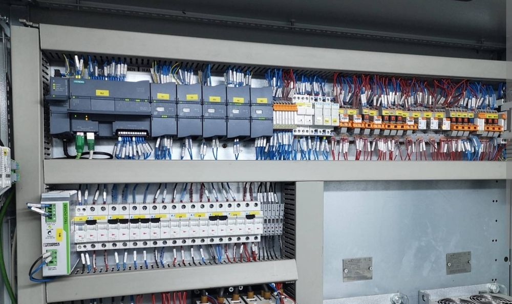 Automatizari Industriale,PLC,Retrofit Utilaje,Service Aparatura Electrica.