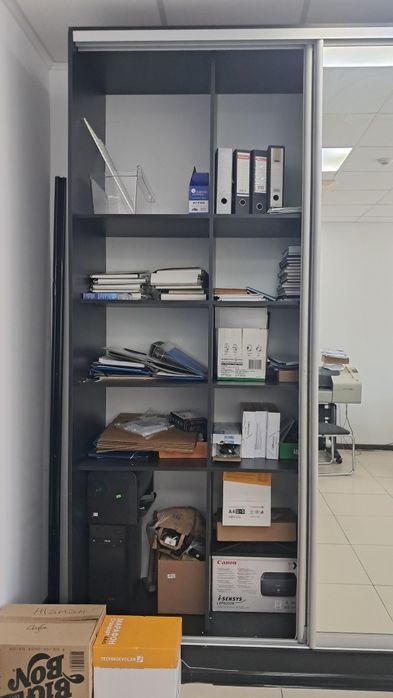 Продам шкаф для офиса