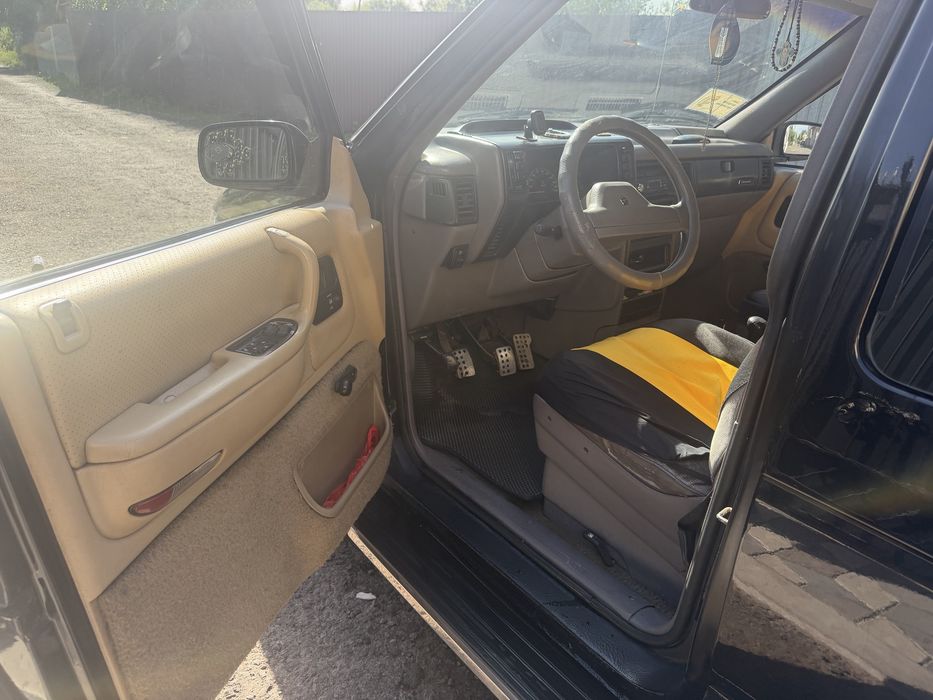 Продам Chrysler Voyager 1991 2.5