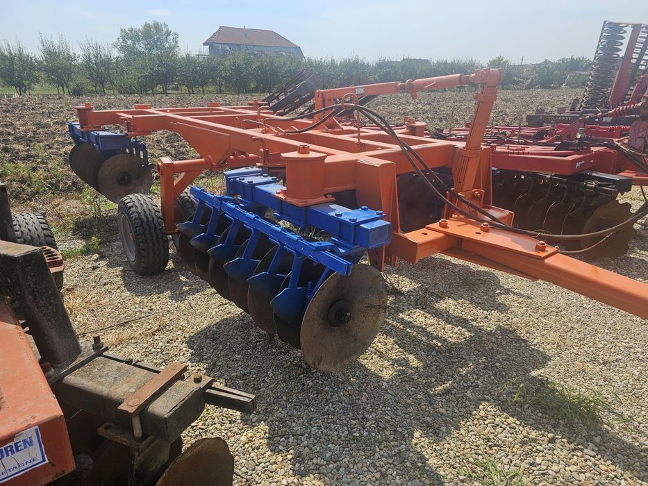 disc plug freza remorca coasa mig met semanatoare