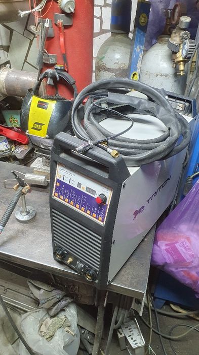 Аргонодуговой аппарат  тритон