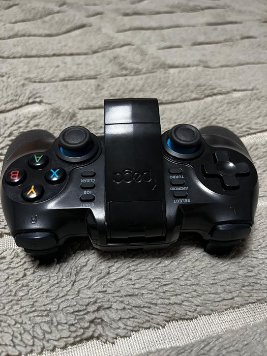 Consola ipega  pentru telefon