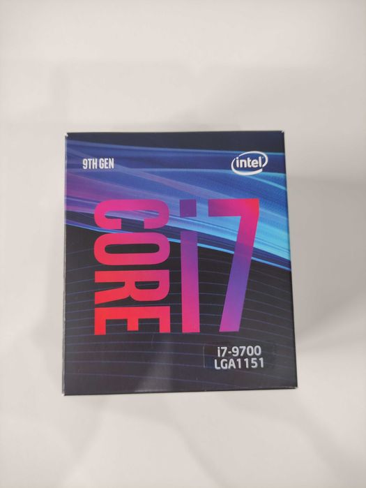 Cooler stock procesor Intel i7-9700 + Livrare Rapida