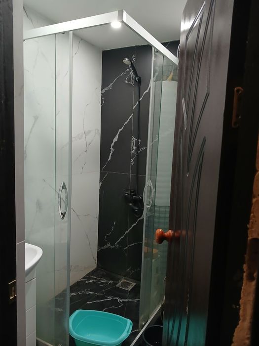 Чиланзар-2.  2/3/4. Торговый центр Чиланзар срочно