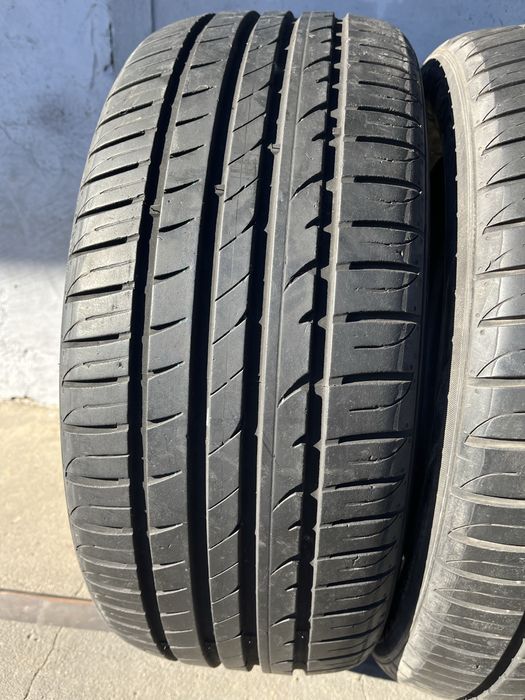 2 бр. мвтни гуми 215/50/17 Hankook 5,5 mm DOT 2811