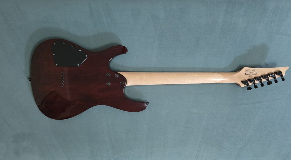 Электрогитара Ibanez S621QM