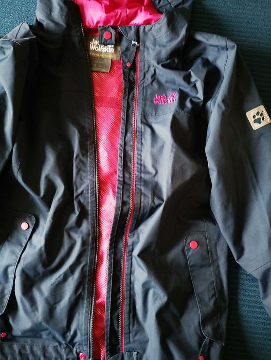 Яке  Jack Wolfskin размер EU152