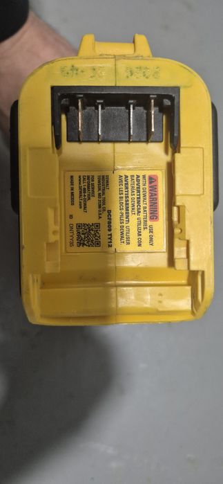 Dewalt DCF809 шуруповерт ударный