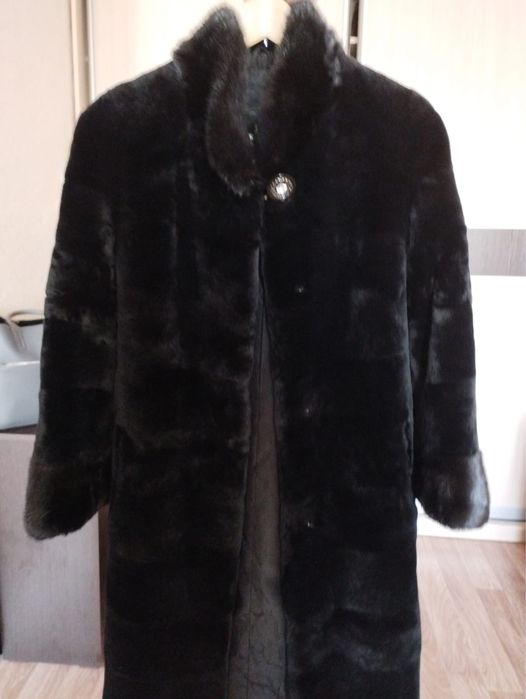 Продам шубу бобрик-норка