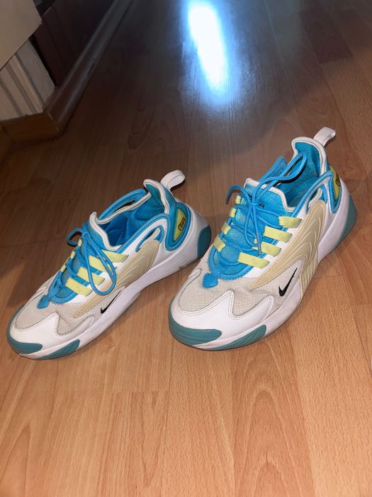 Маратонки nike, adidas