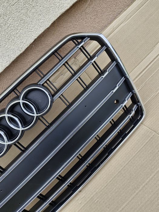 Grila centrala Audi A6 C7 S6 facelift 2014-2018 NOUA