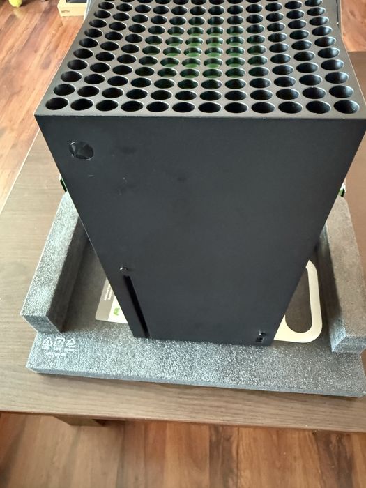 Конзола Xbox series X  1Tb