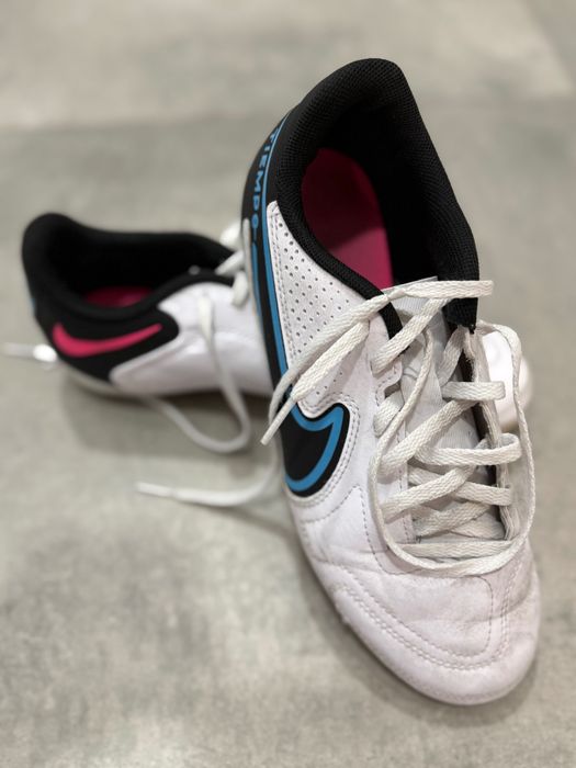 Бутонки Nike използвани