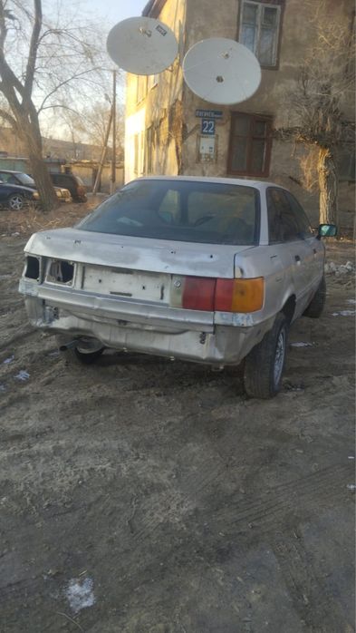 Ауди 80 на разбор