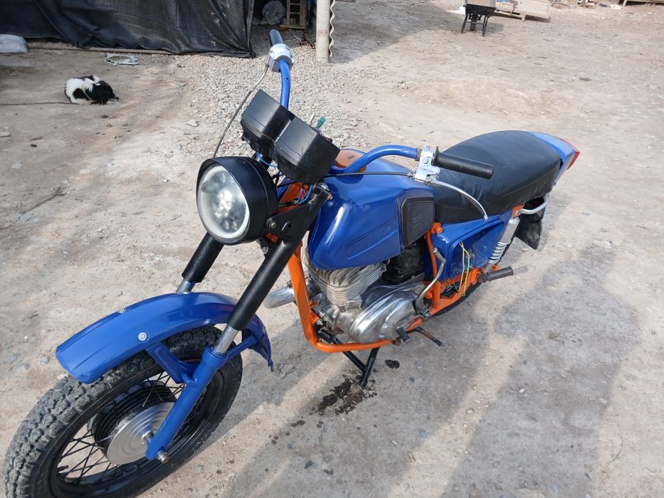Мотоцикл иж планета 5