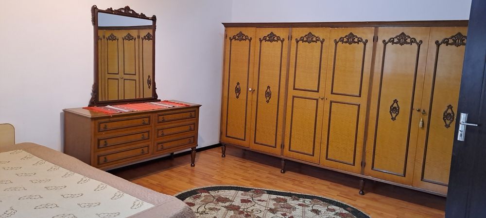 Inchiriez apartament o camera