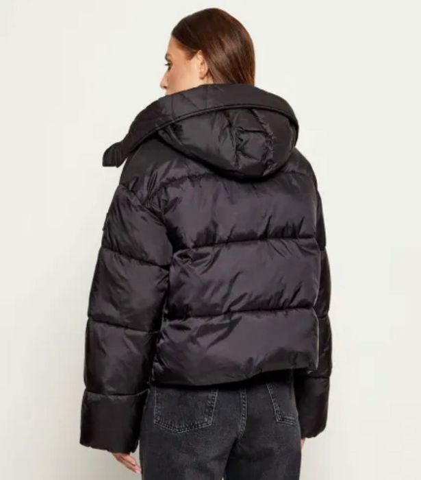 Дамско яке  Pinko