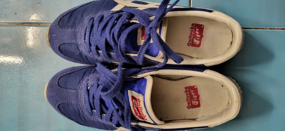 Vand adidasi Asics,copii,marimea 34.5