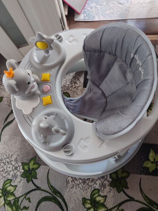 Продам ходунки детские