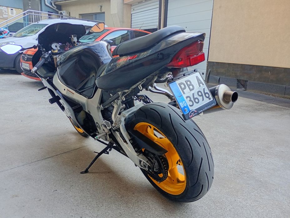 Suzuki Gsxr 1000 k1