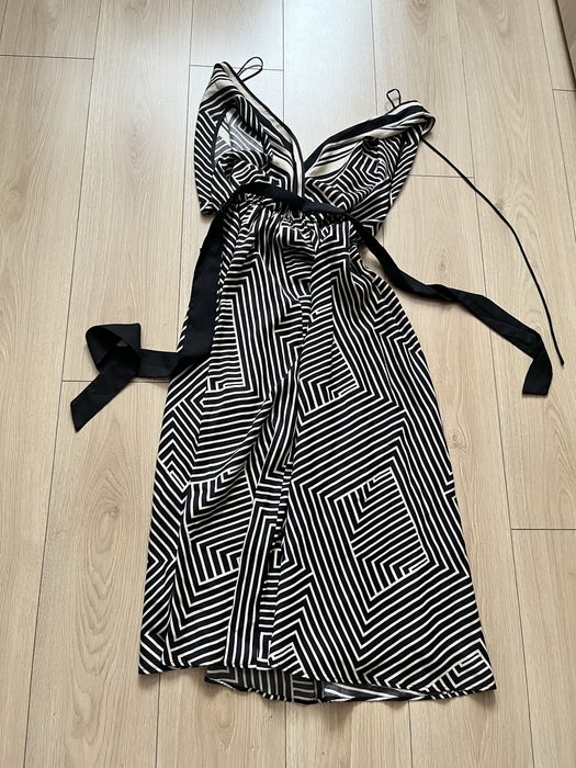 Елегантна рокля Mango, M