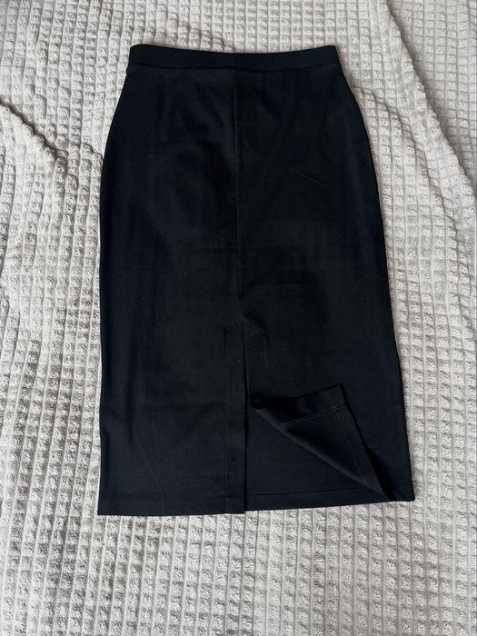 Черна поличка H&M