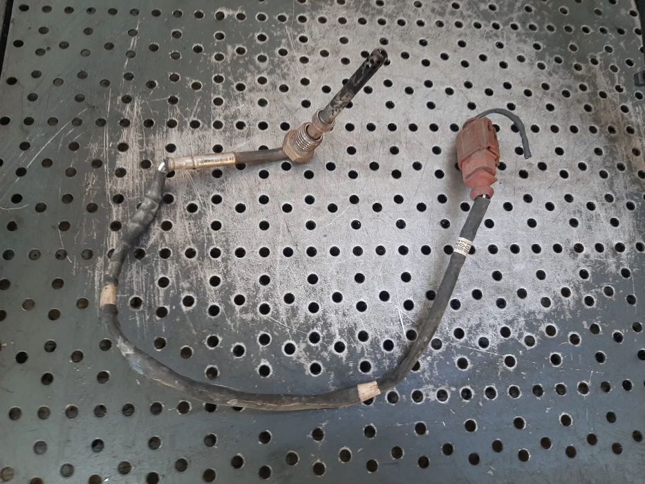 senzor temperatura gaze  1.6 tdi cay vw polo 6r golf 6 skoda fabia 2 octavia 2 seat leon audi a3 8p  03l906088p