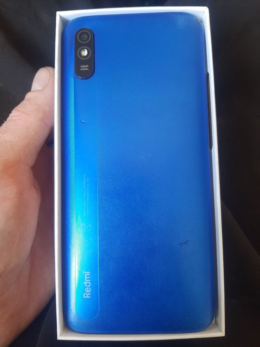 Продам смартфон редми