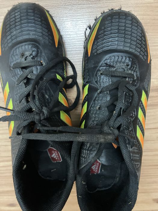 Кроссовки для мальчиков ,(сороконожки)