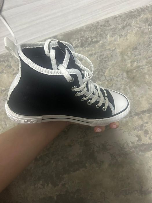 Karl Lagerfeld  sneakersi adidasi dama originali 38 noi