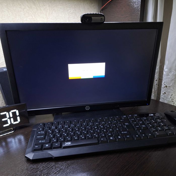 Компьютер последняя версия ос logycom, все нужное в комплекте