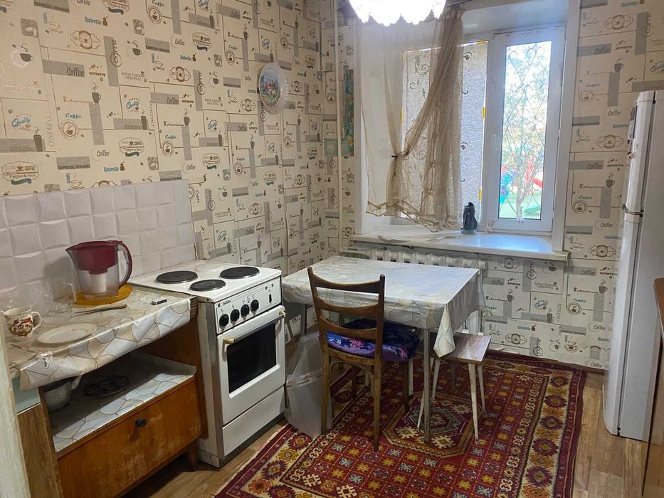 Продам квартиру восток 3 дом 9