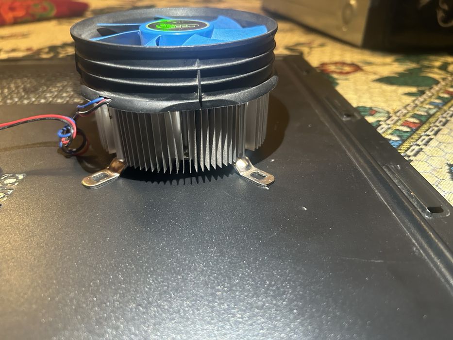 Процессор i5 2400 + кулер