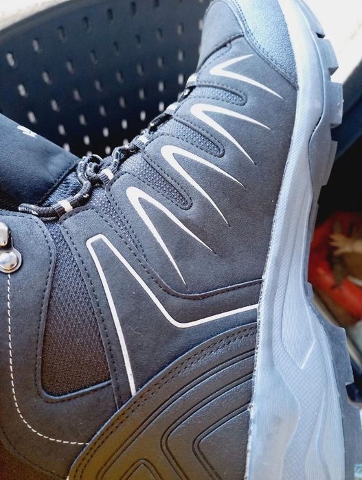 Bocanci negrii Crivit marime 45