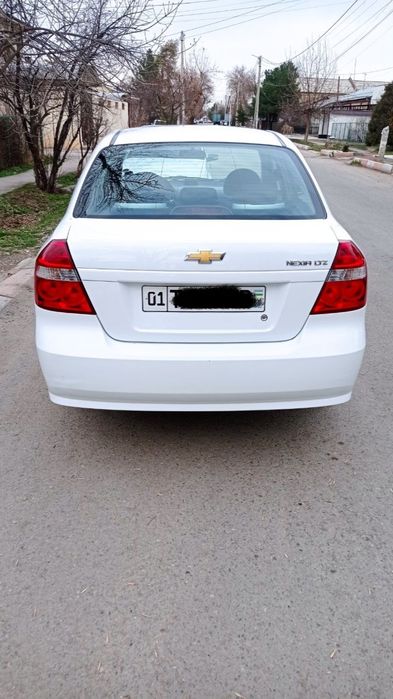 Мошина сотилади Nexia3