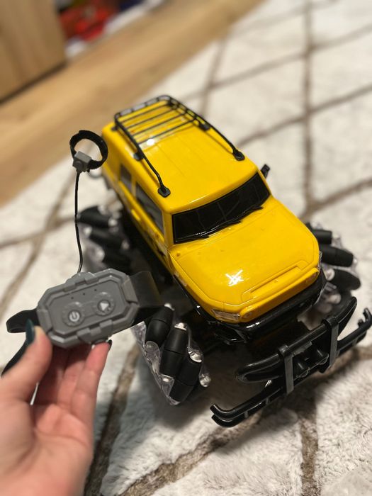 Кола Rover 1:12 R/C и Смарт Часовник