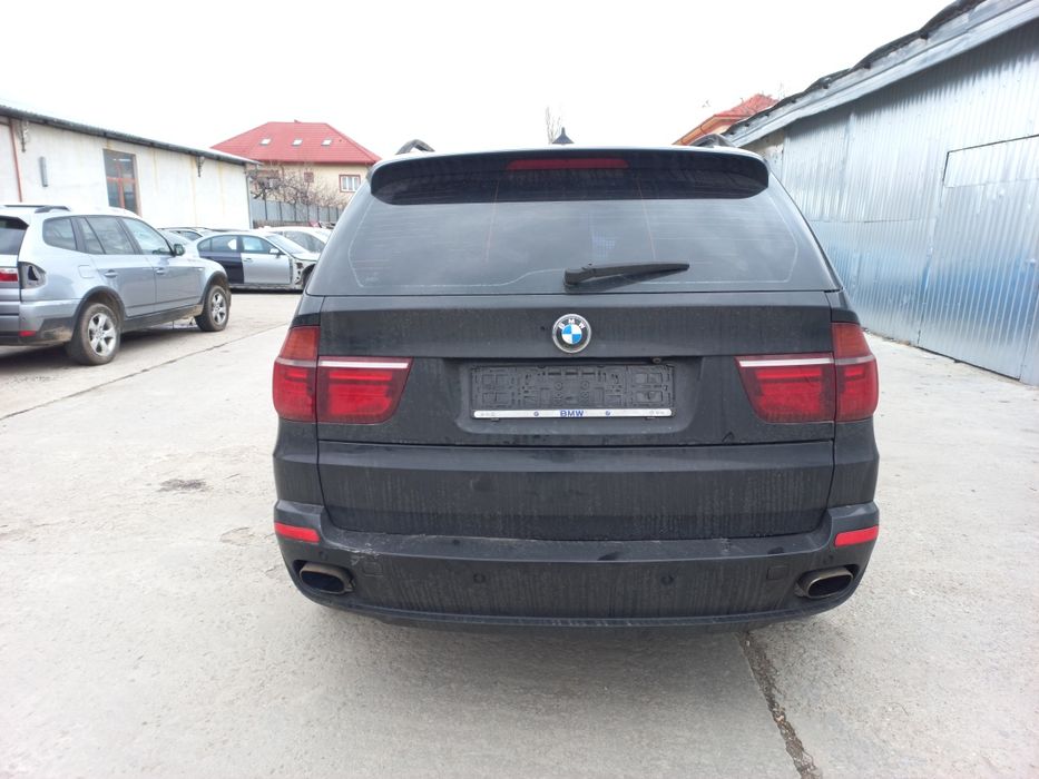 Piese auto BMW e70 x5 3.0d volan stanga
