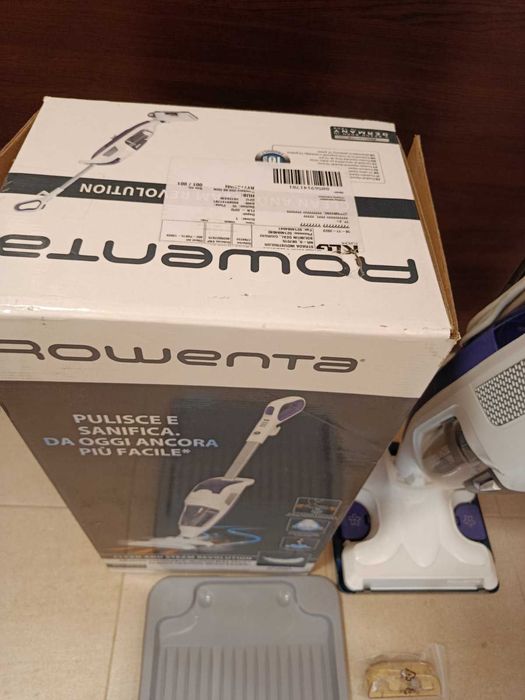 Парочистачка ROWENTA Clean & Steam Revolution RY7731