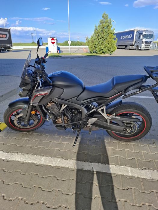 Honda CB 650 F  sau schimb cu chopper/cruiser/Kawasaki Vulcan S