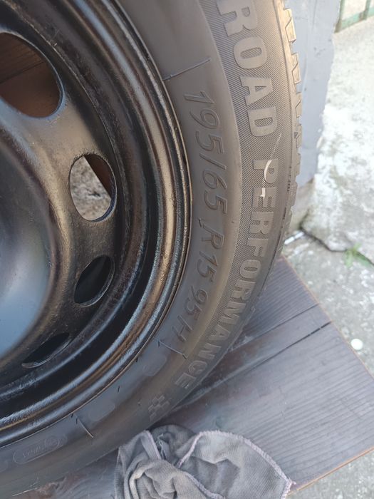 Гуми с джанти 15"