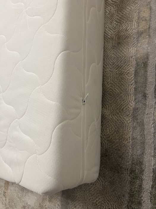 Срочно продам матрац