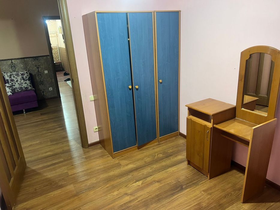 Продам 4-х комнатную квартиру