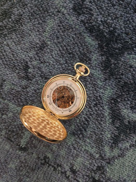 Ceas mecanic de buzunar
