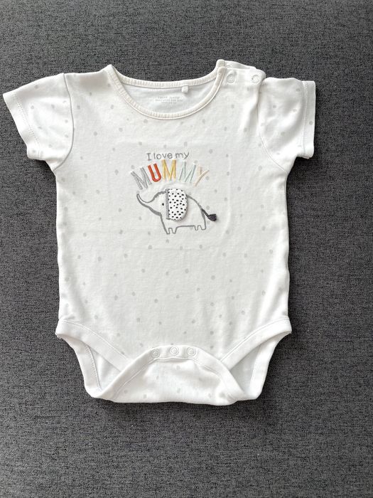 Бебешки дрешки 6-9 месеца МОМИЧЕ 1 евро/брой или всичко за 5 евро