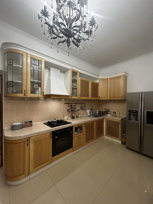 Кухонный гарнитур с техникой