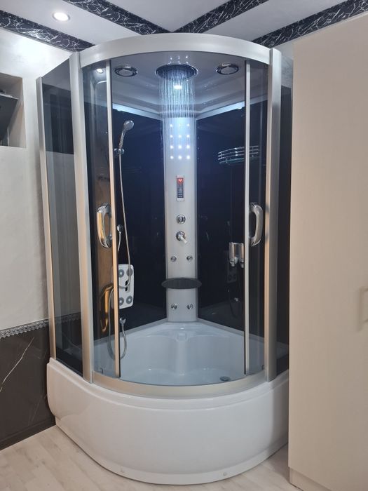 Dushavoy kabina skladdan